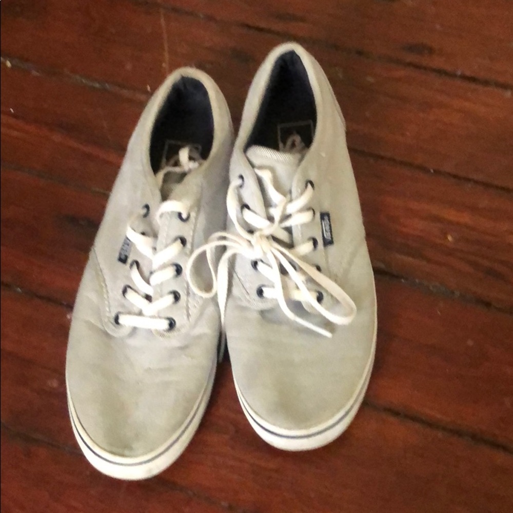 Vans lace up sneakers like brand new!